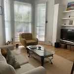 Beautiful Two Bedroom Flat In Kensington